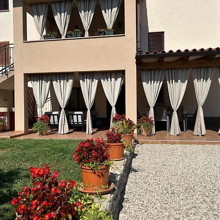 Apartmani Antonija Vozilici Exteriér fotografie