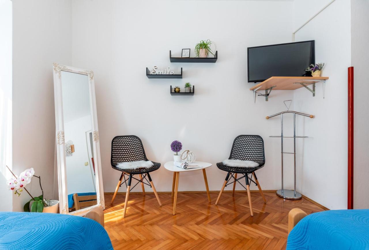 Apartmani Antonija Vozilici Exteriér fotografie